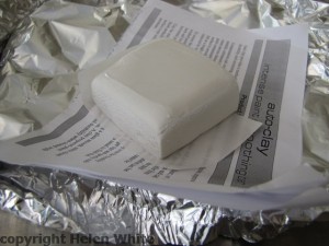Auto-clay bar - copyright Helen White