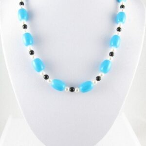 Necklace with Turquoise glass beads