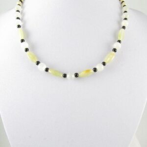Necklace with green Onyx beads