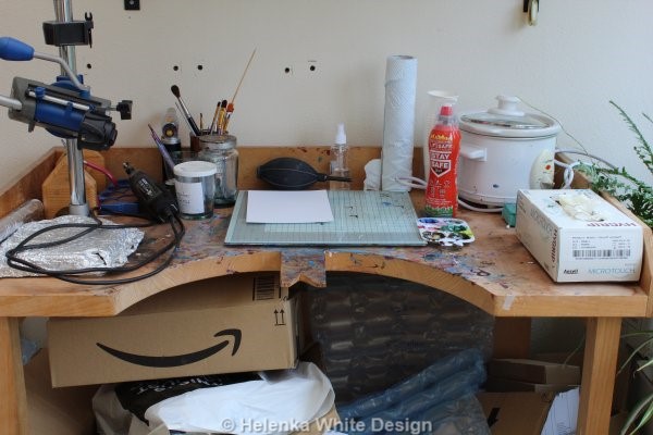 9 things I learnt from my month of painting with alcohol inks 31 My work bench where I create jewellery, but also paint with acrylics and alcohol inks.