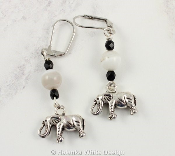 Elephant earrings with Botswana agate beads 2